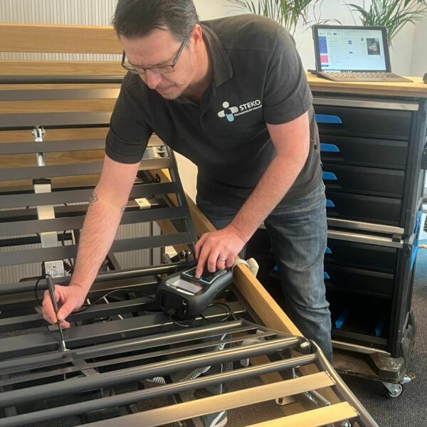 Keuring, Service en Onderhoud